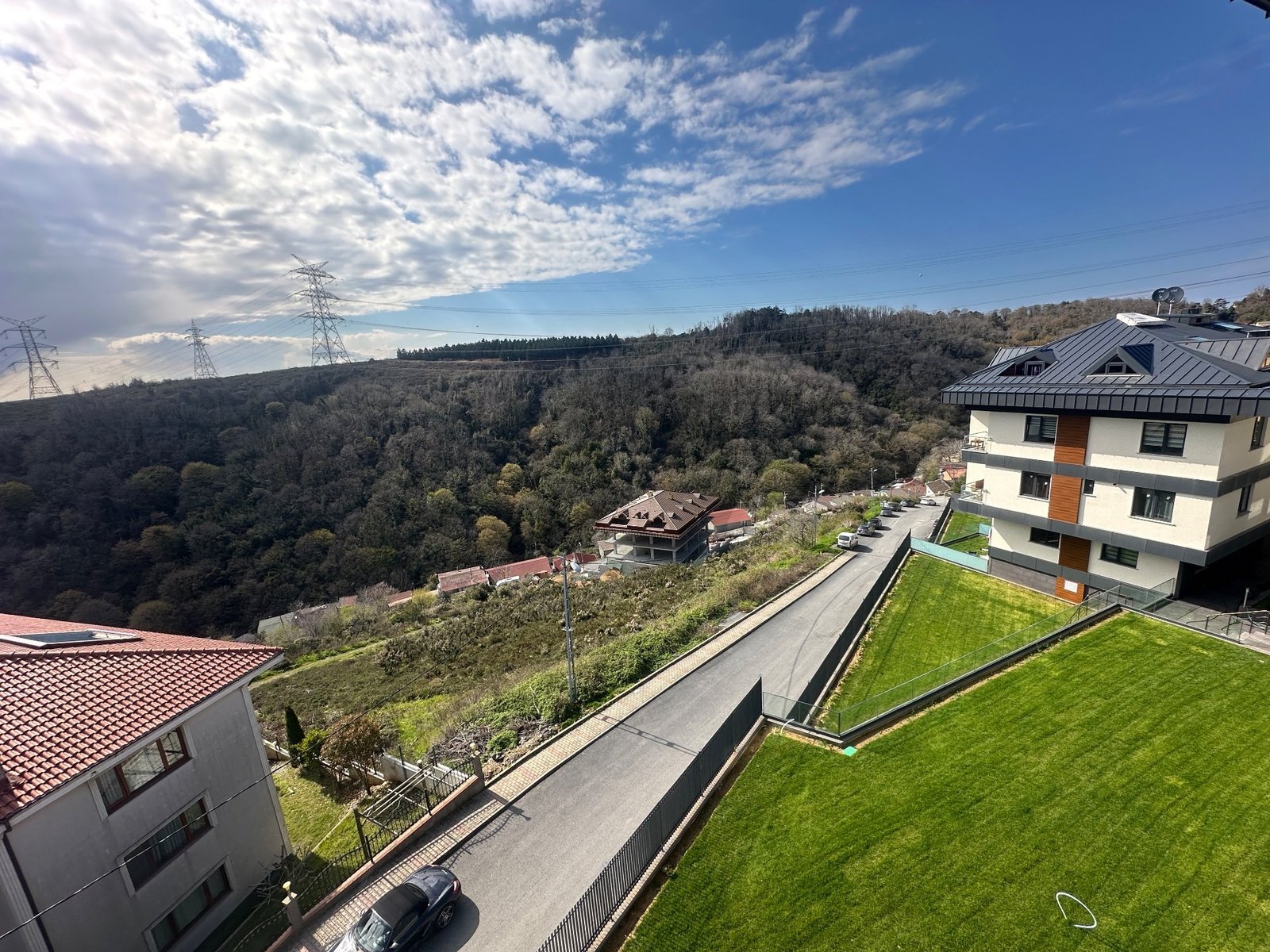 SARIYER MADEN KİRALIK SIFIR ORMAN MANZARALI 4+1 DAİRE